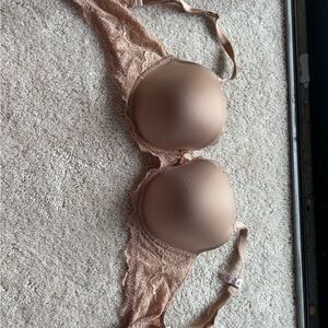 Victoria's Secret Tan Underwire Bra with Adjustable Straps
